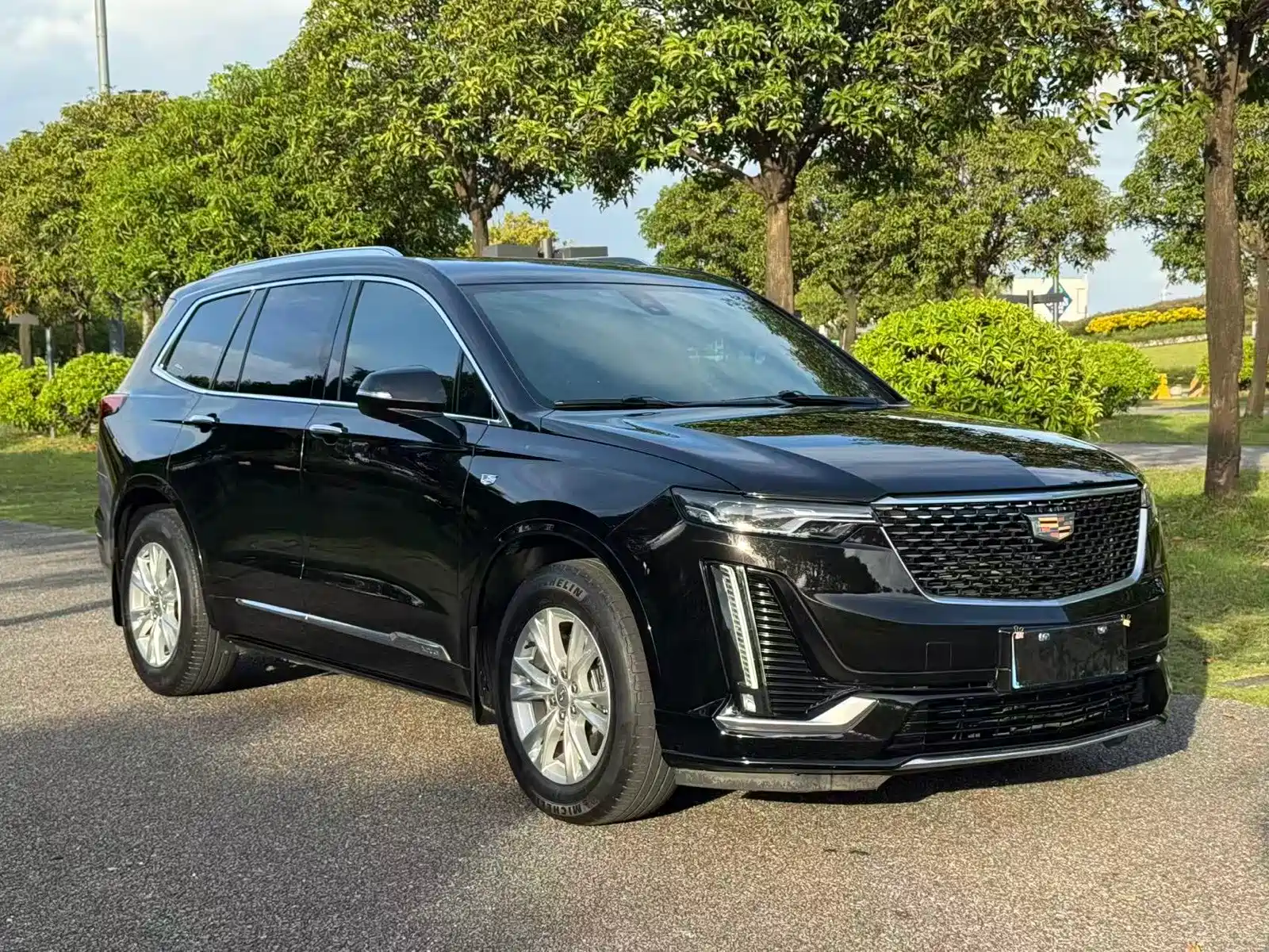 Фото 3 - Cadillac XT6