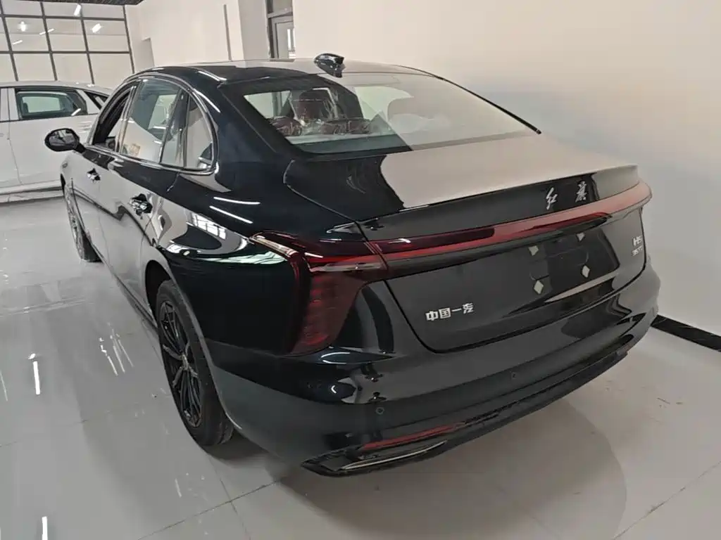 2026 Hongqi H5