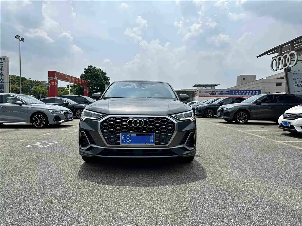 Audi Q3 Sportback 2020 2020 40 TFSI Fashion