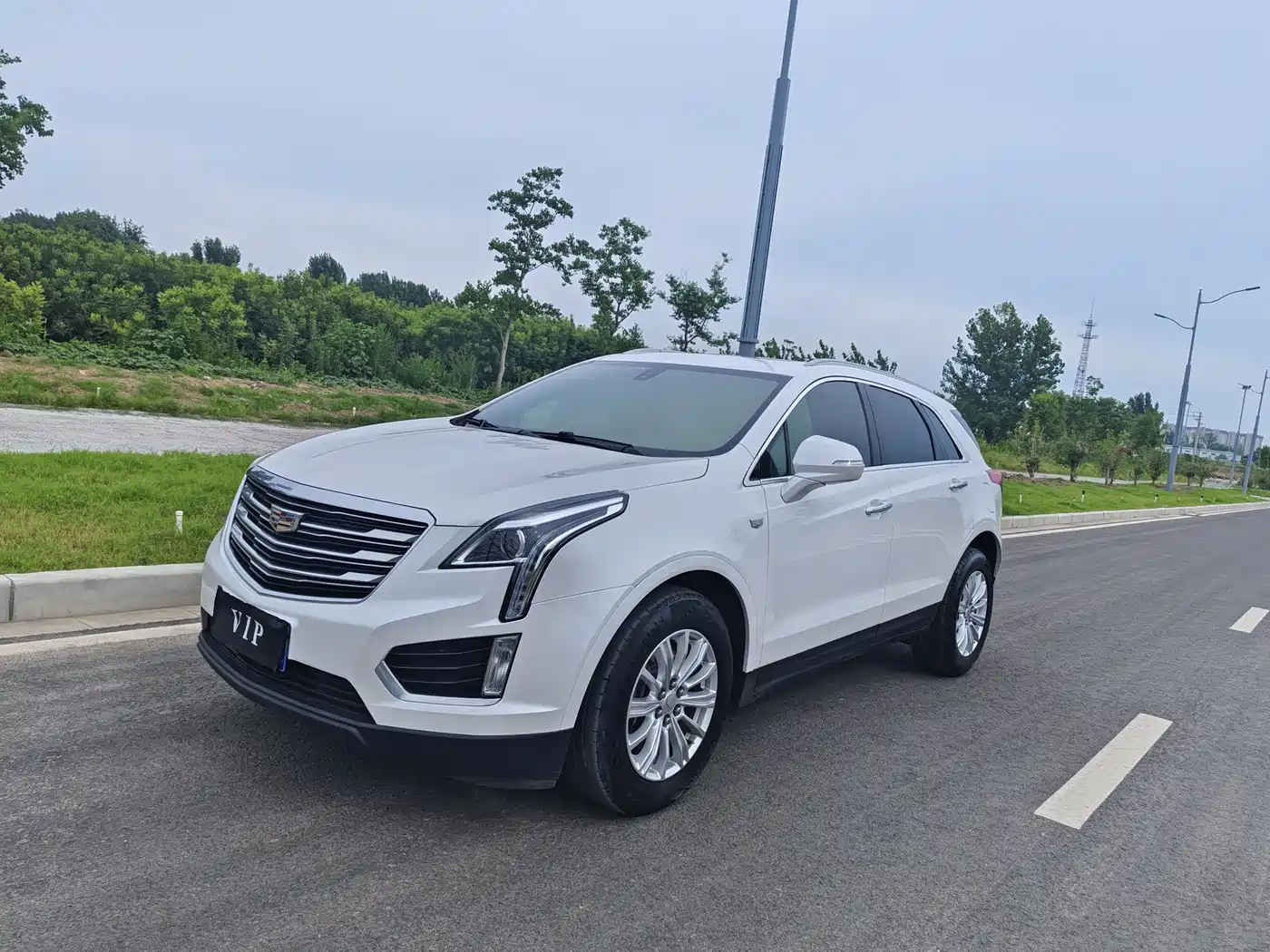 Photo 1 - Cadillac XT5