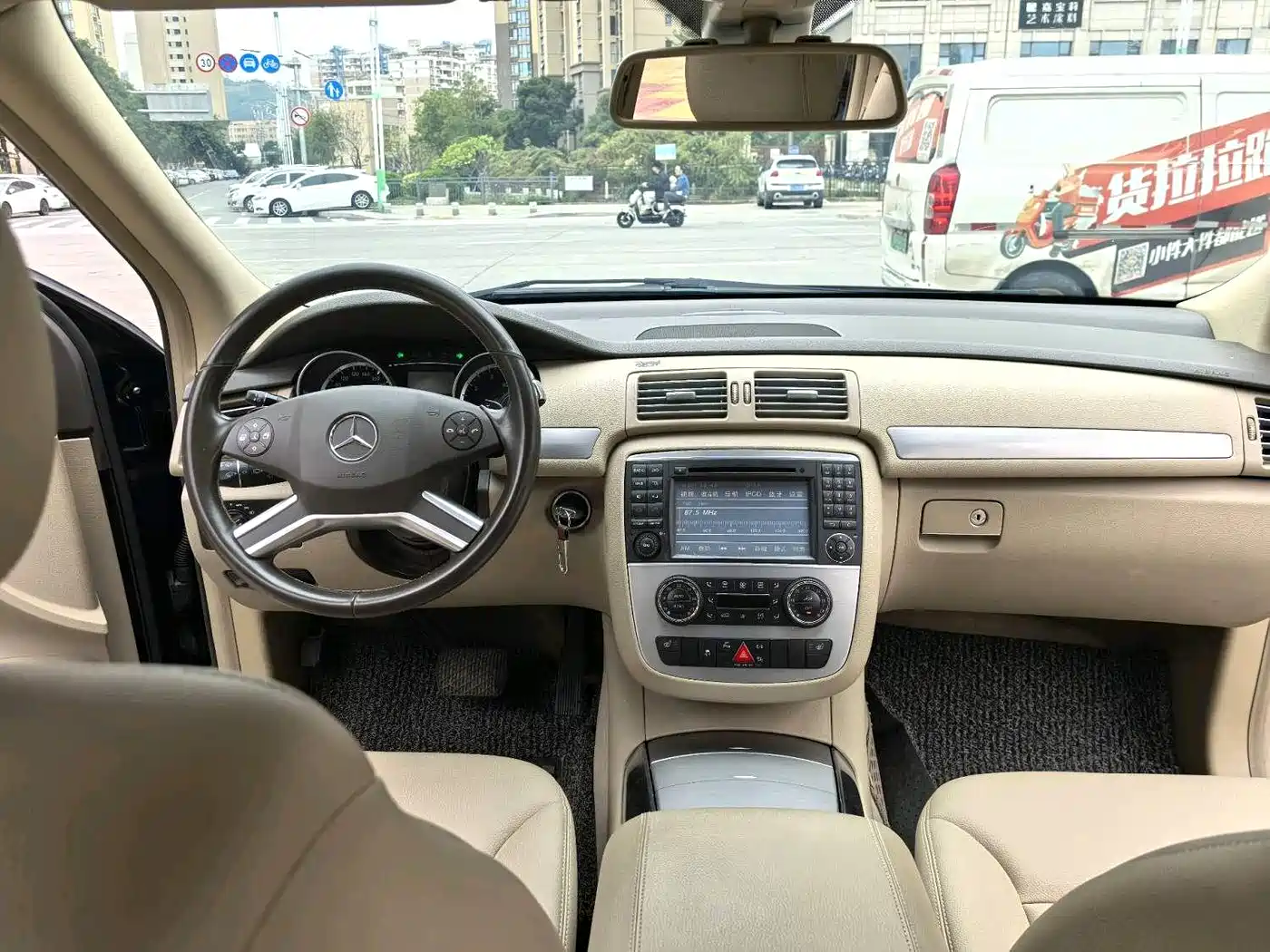 Mercedes-Benz R-Class 2011 R 300 L Business Class фото 10