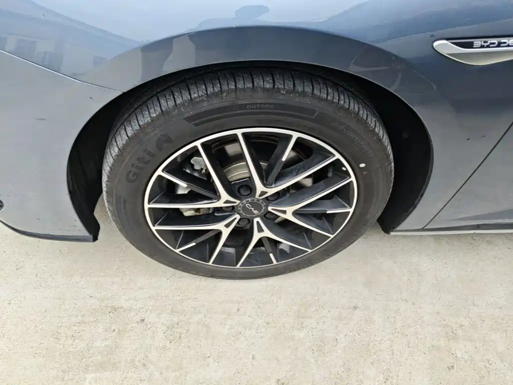 BYD Seal 07 DM-i 2025 2025 DM-i 1.5L 125km Premium