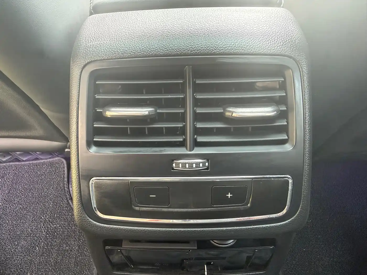 Audi A4L 2017 40 TFSI Progressive фото 16