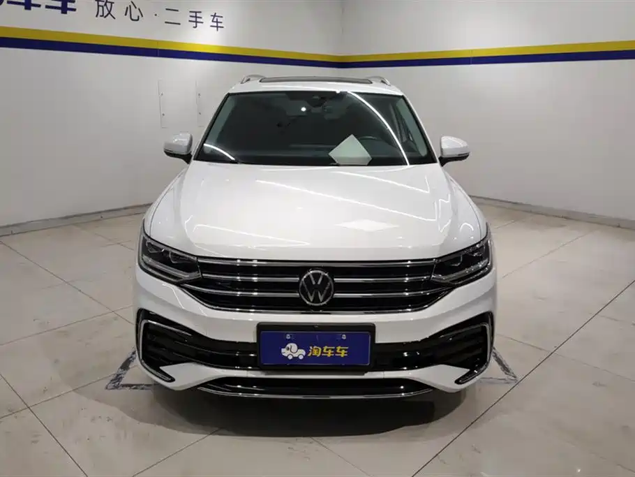 Volkswagen Tiguan L 2023 Facelift 330TSI Auto FWD R-Line Premium фото 2
