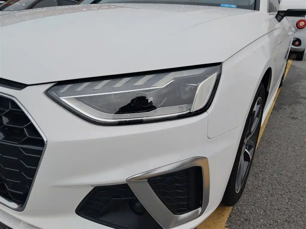 Audi A4L 2020 40 TFSI Fashion Dynamic Edition фото 24