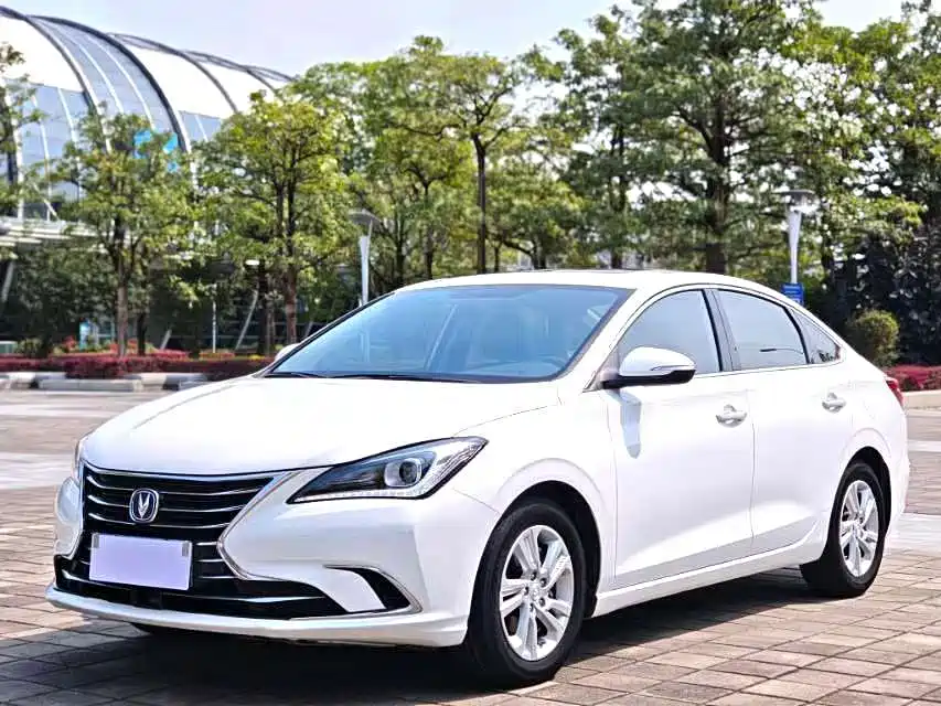 Photo 1 - Changan Eado