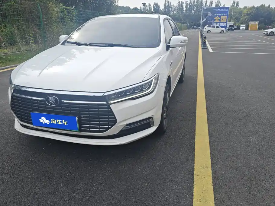BYD Qin New Energy 2021 2019 Long Range Luxury Edition