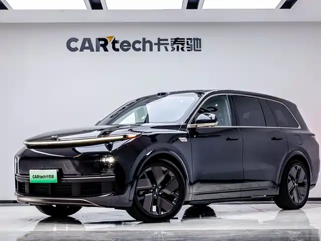 Li Auto Li Xiang L9 2025