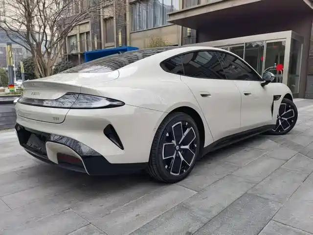 XIAOMI CAR XIAOMI SU7