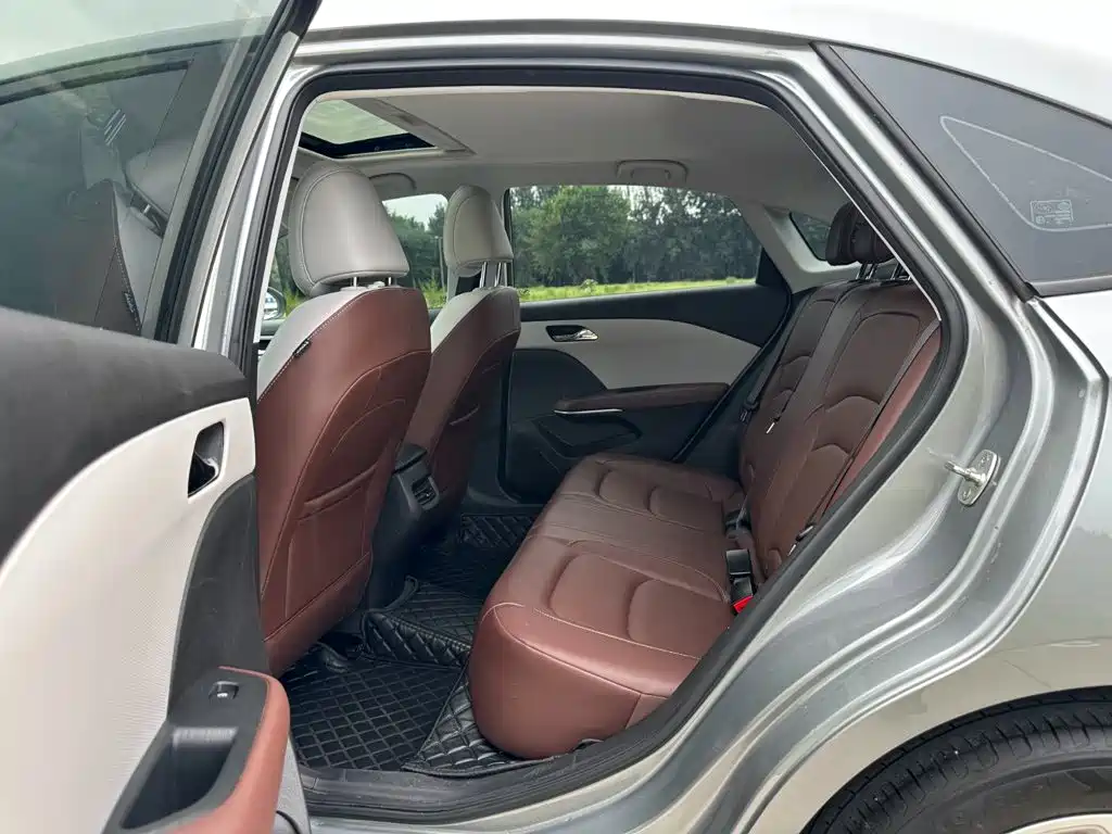 Chevrolet Monza 2024 2024 1.5L Dual-Clutch Delight Edition