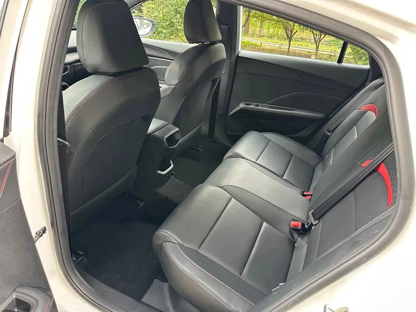 MG MG5 2025 2025 180DVVT Global Luxury Edition