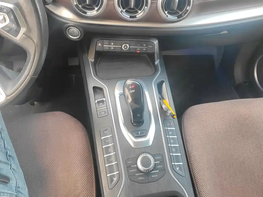 WEY VV6 2019 2020 2.0T 2WD Smart Protection+