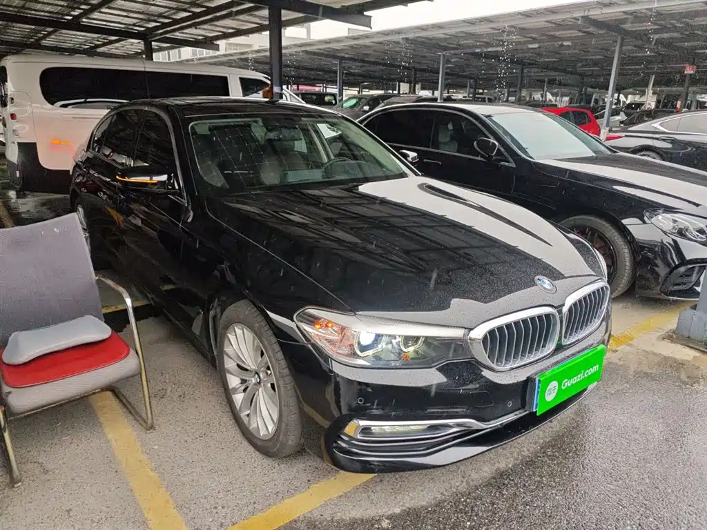 BMW 5 Series 2019 525Li Luxury Package фото 4