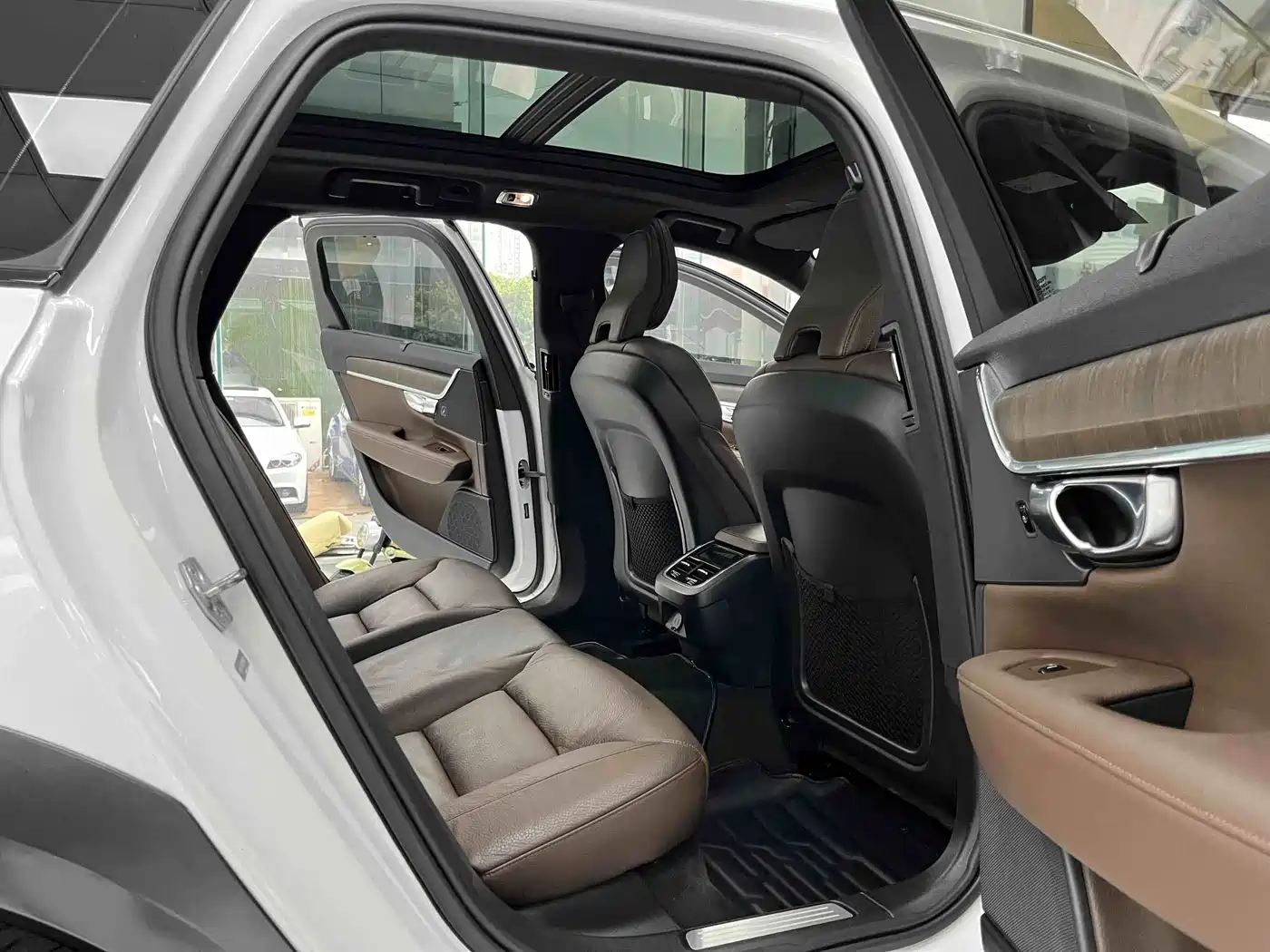 Volvo V90 2021 2021 Model Cross Country B5 AWD Smart Edition