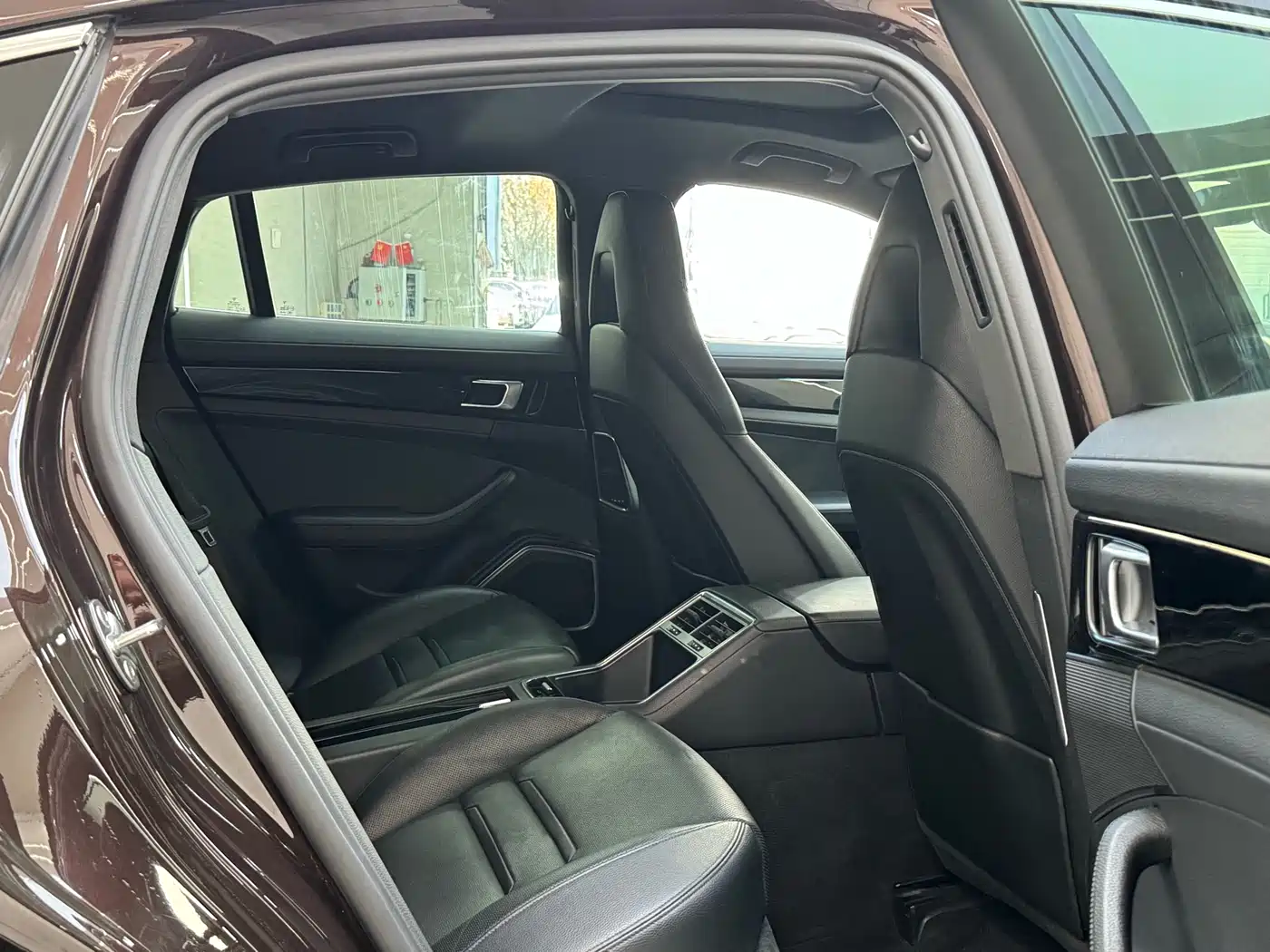Porsche Panamera 2017 Panamera 3.0T фото 33