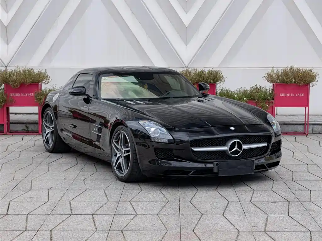 Mercedes-Benz SLS AMG 2011 2011 SLS AMG