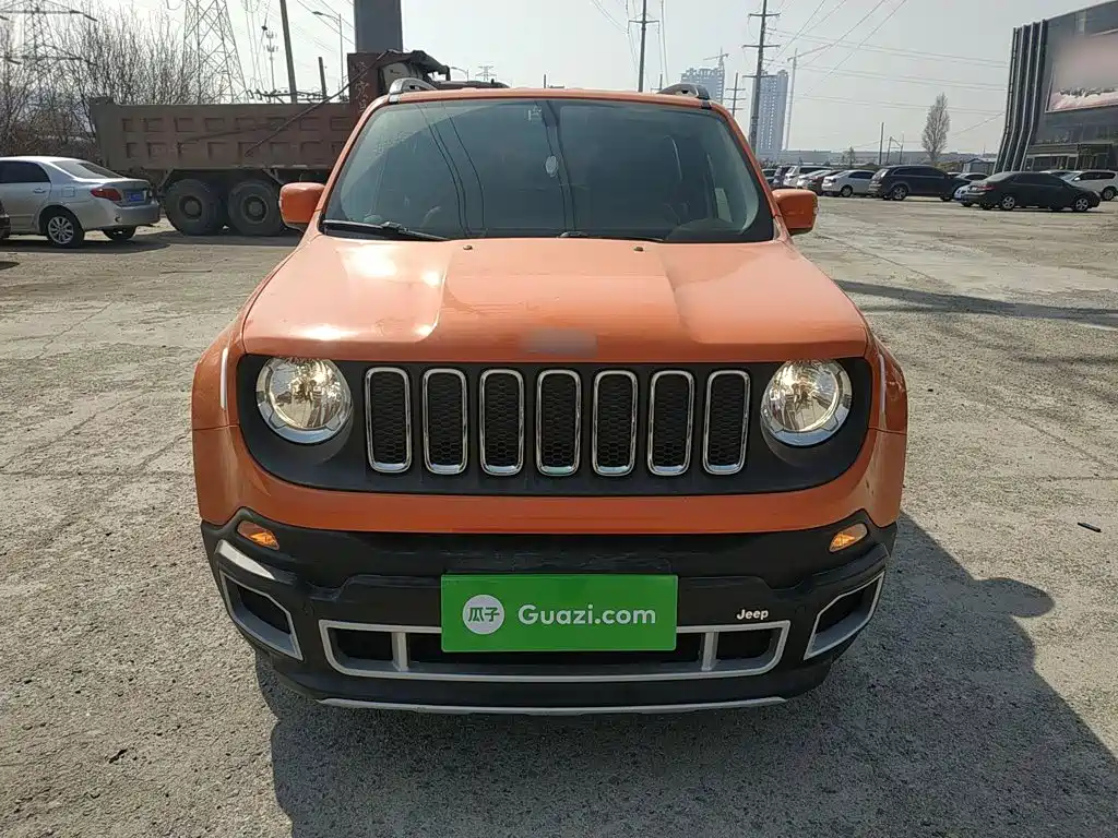 Jeep Renegade 2018 2017 180T Automatic Kinetic Edition+