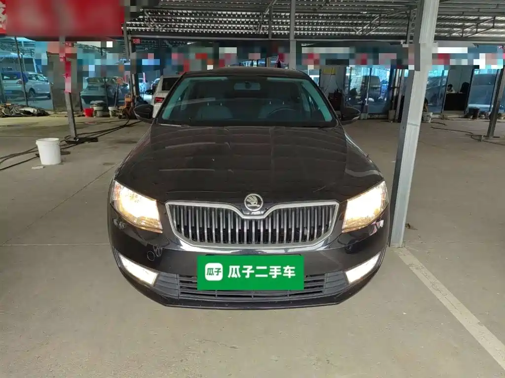 Škoda Octavia 2015 1.6L Automatic逸杰版 фото 3