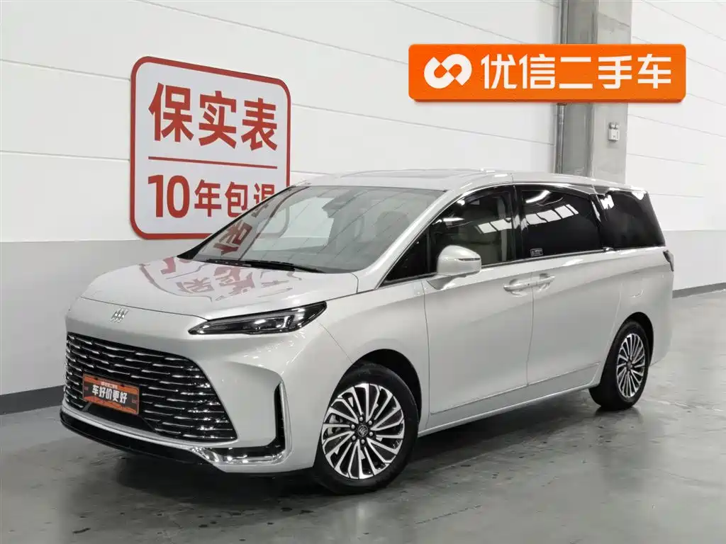 BUICK GL8 NEW ENERGY