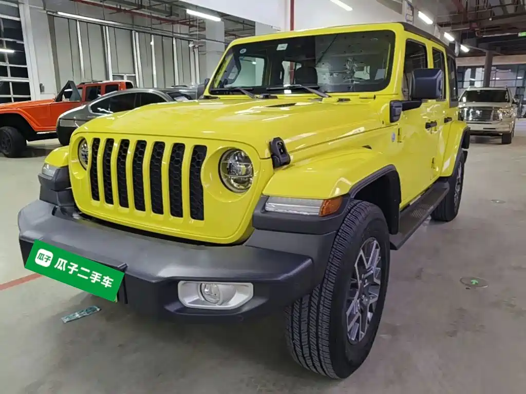 Jeep Wrangler 4xe 2024 2022 4-Door 2.0T 4xe Sahara Fluorescent Yellow Limited Edition