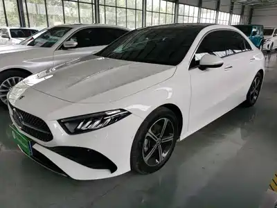Mercedes-Benz A