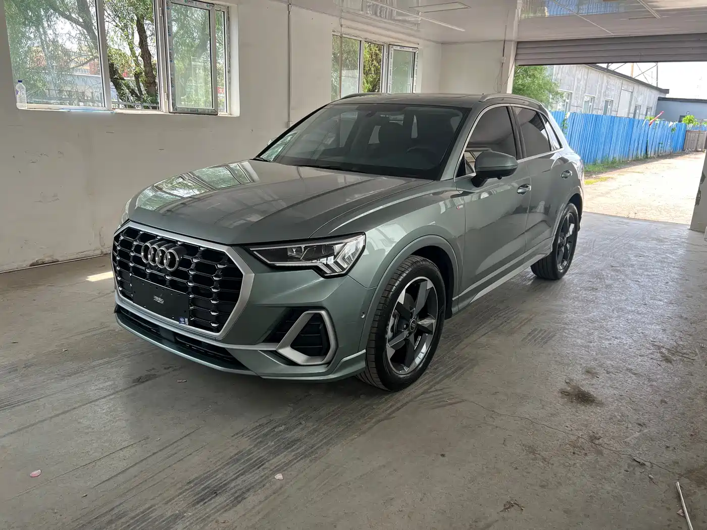 Audi Q3 2023 35 TFSI Fashion Dynamic (1.4T)
