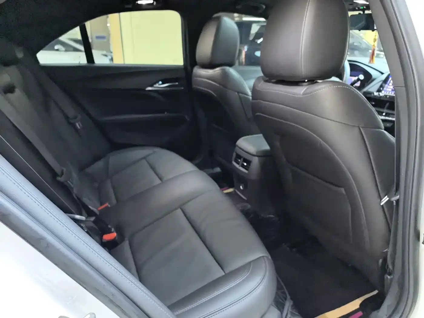 CADILLAC CT4