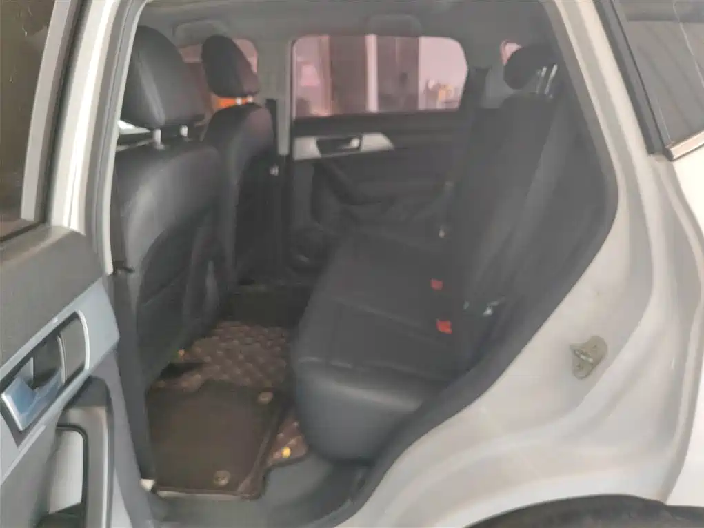 Haval H2 2018 Creation Edition Blue Label 1.5T Manual 2WD Style фото 17