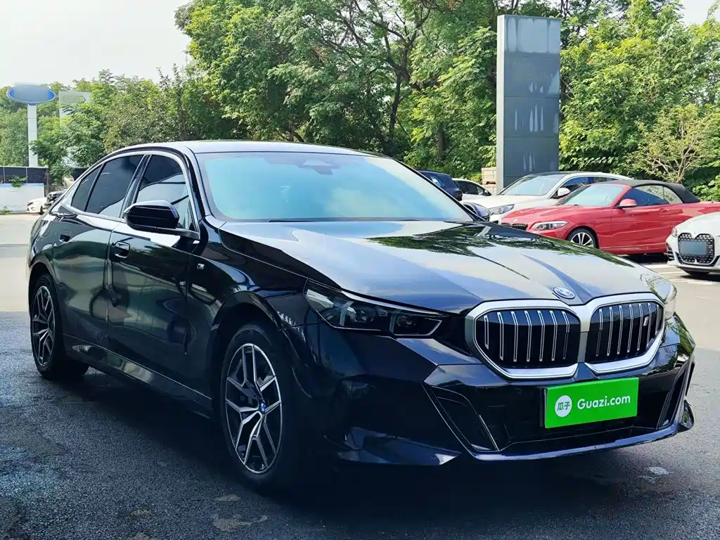 BMW i5 2025 2025 eDrive 35L M Sport Package