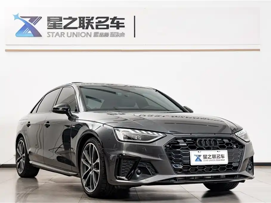 Audi A4L 2023 40 TFSI quattro Luxury Sport фото 5
