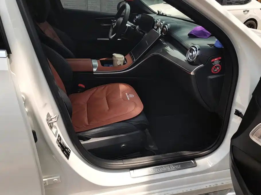 Mercedes-Benz C-Class 2026