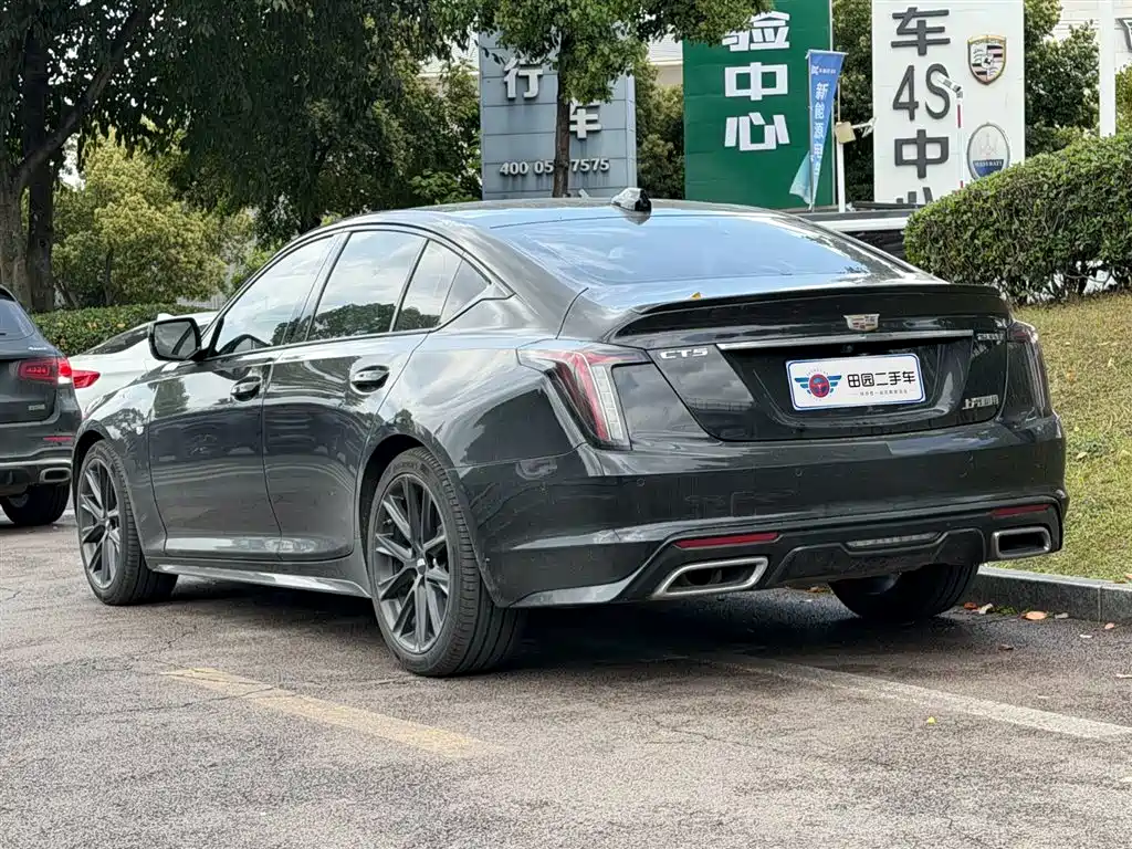 CADILLAC CT5