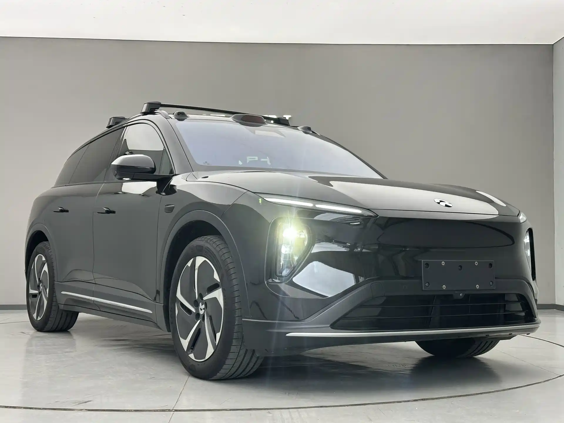 Фото 3 - NIO ES6