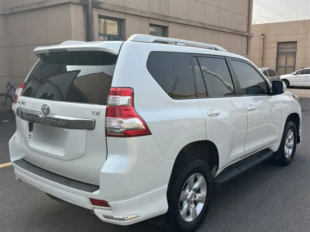 Toyota Prado 2015 2.7L Automatic Standard фото 5