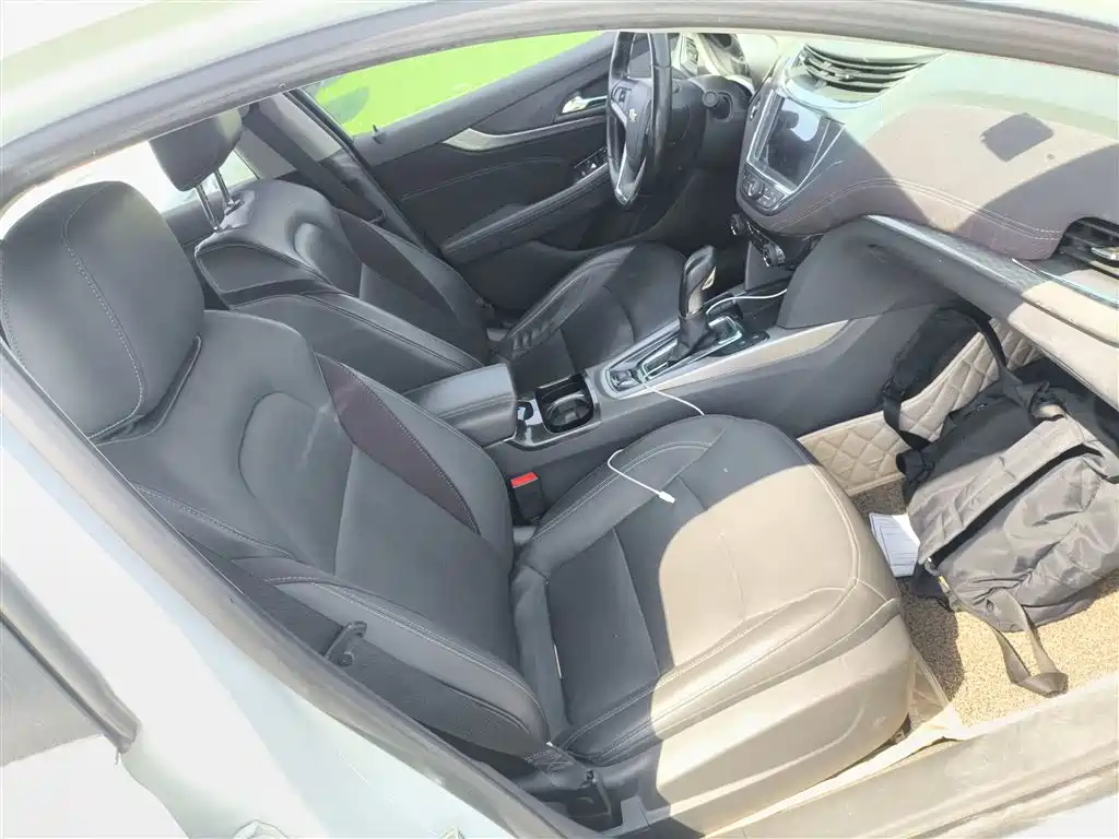 Chevrolet Malibu 2017 1.5T Automatic Luxury Edition фото 20