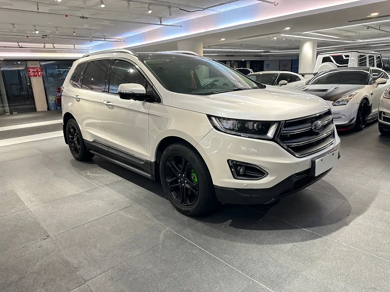 Фото 3 - Ford Edge