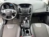 Фото 11 - Ford Focus