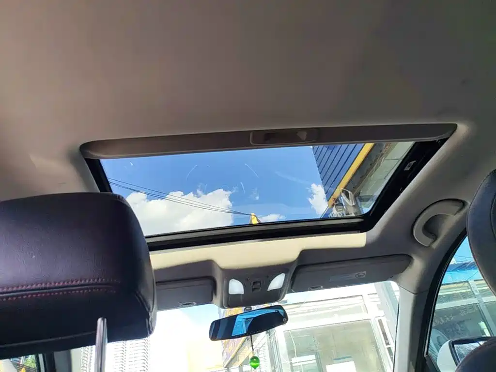 Dongfeng Aeolus Dongfeng Fengshen AX7 2017 2016 2.0L Automatic Smart Comfort