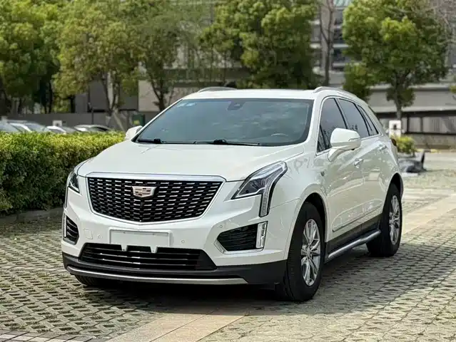 CADILLAC XT5