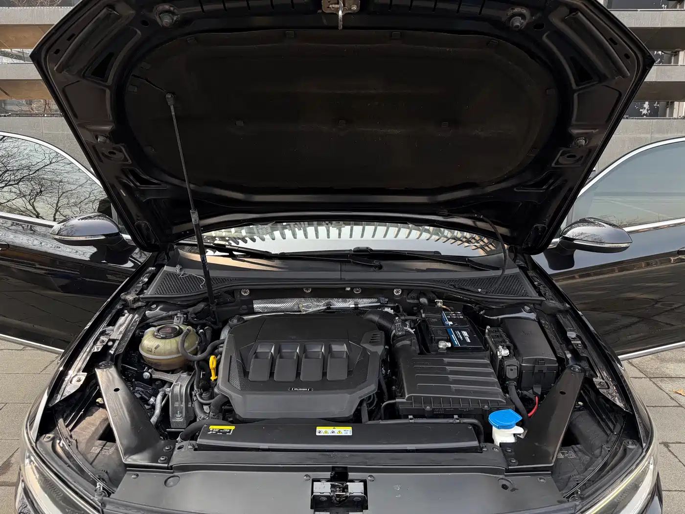 Volkswagen Magotan 2021 330TSI DSG 30th Anniversary Edition фото 25
