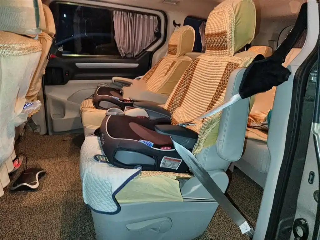 SAIC Maxus Maxus G10 2016 2.0T Automatic Elite фото 15