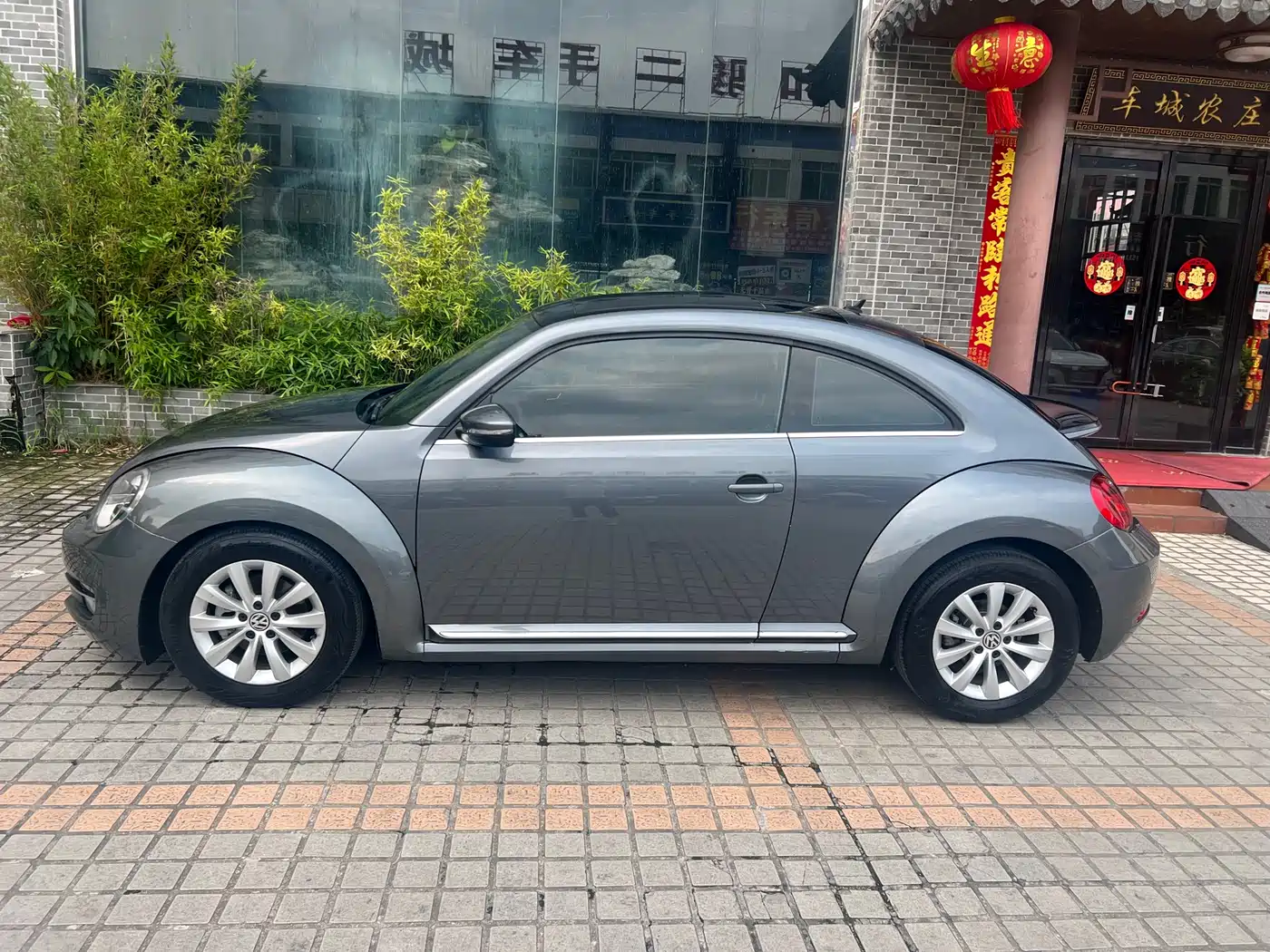 Volkswagen Beetle 2013 1.4TSI Comfort фото 4