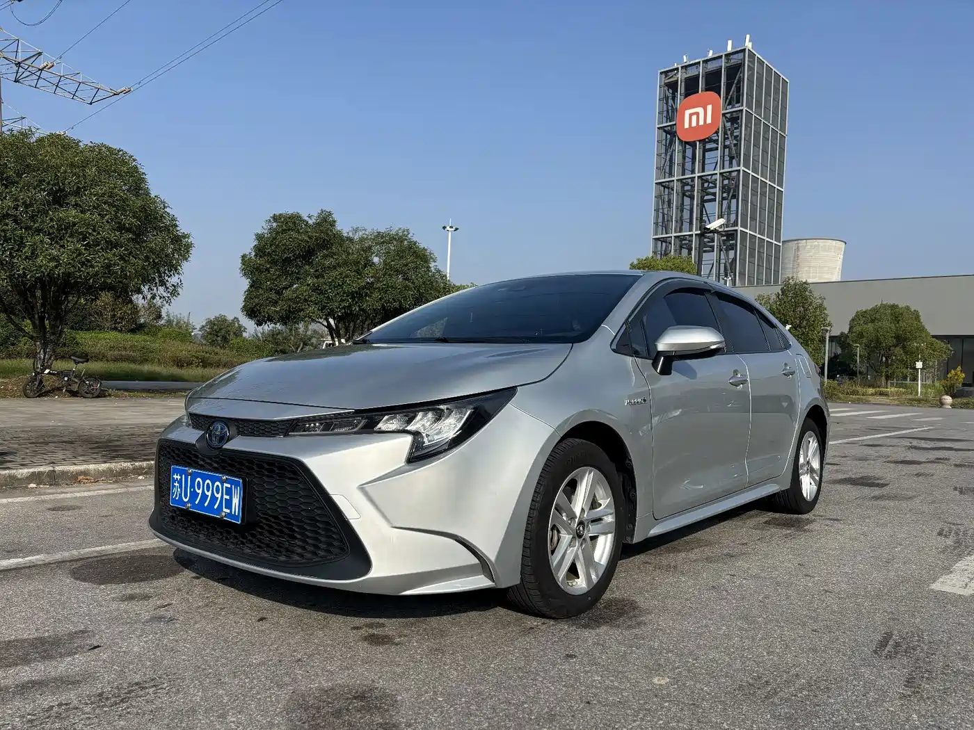 Toyota Levin 2022 Dual Engine 1.8H E-CVT Leading Edition