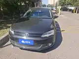 صورة 2 - Volkswagen Sagitar