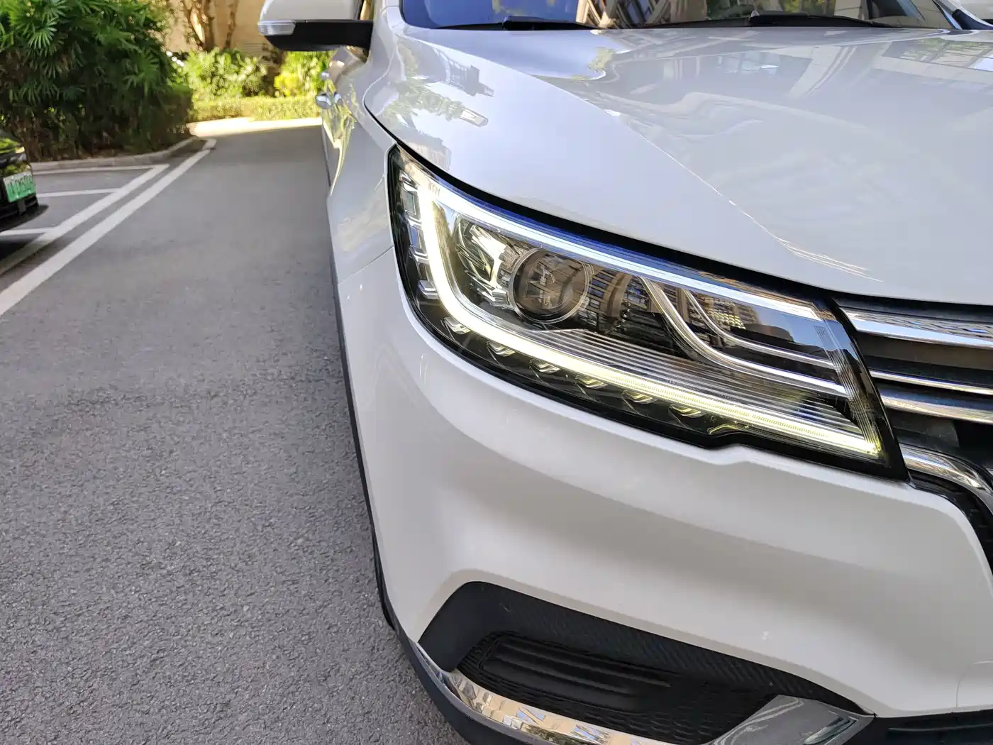 Roewe RX3 2018 2018 1.6L CVT Flagship