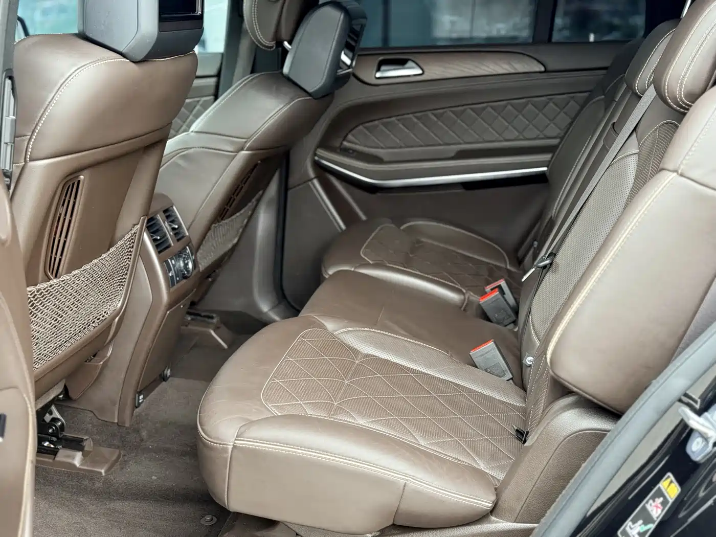 Mercedes-Benz GLS 2018 Facelift GLS 500 4MATIC фото 24