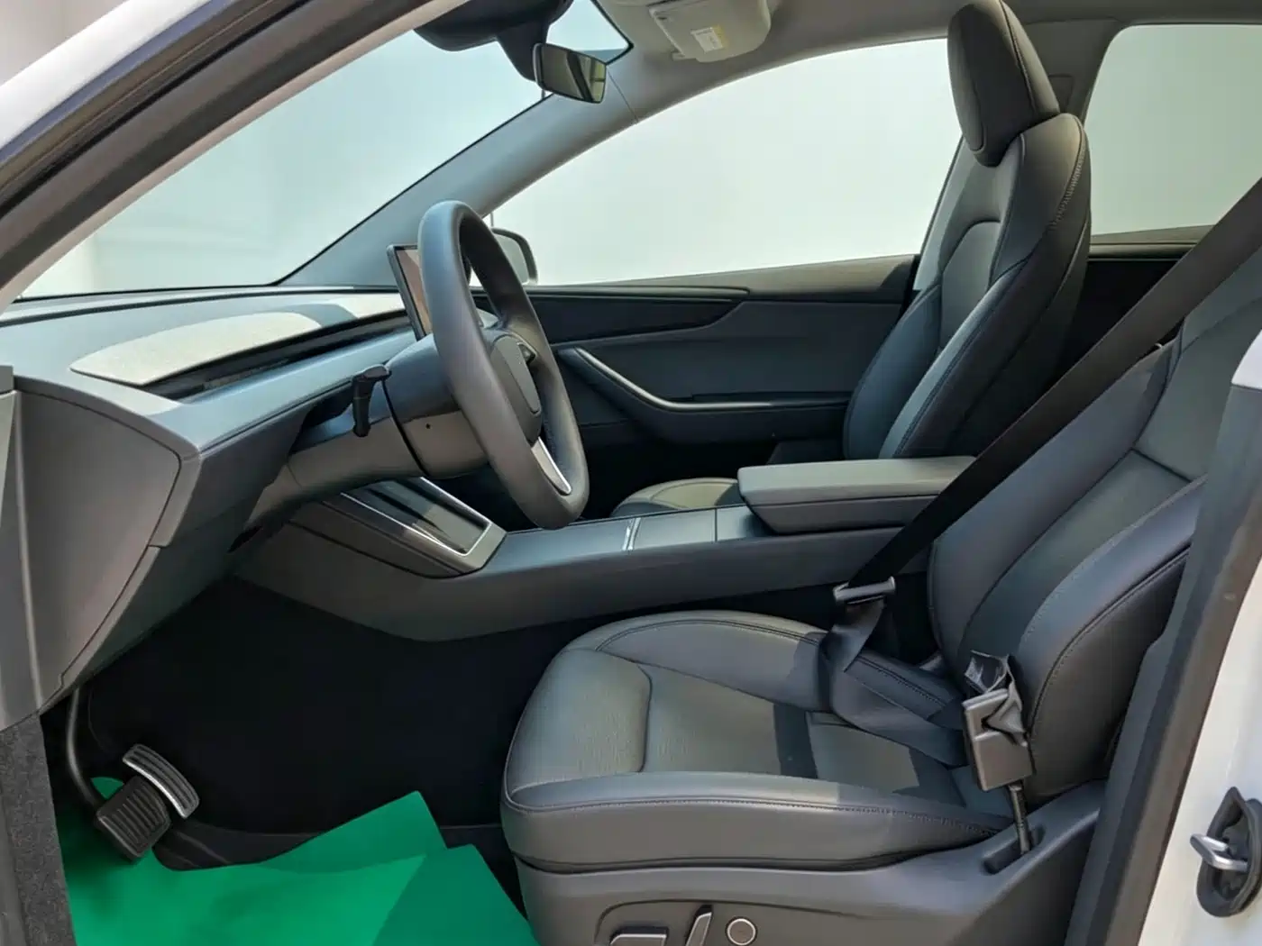 Фото 4 - Tesla Model Y