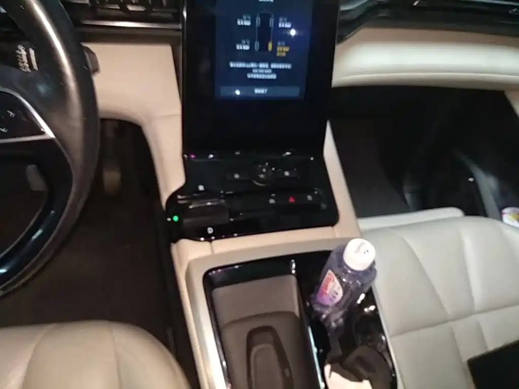 NIO ES8 2019 2018 355KM Base Model 7-Seater Version