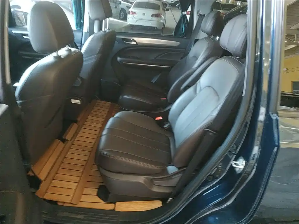 GAC Trumpchi Trumpchi M6 2019 270T DCT Prestige Edition (7-seater) (China VI) фото 17