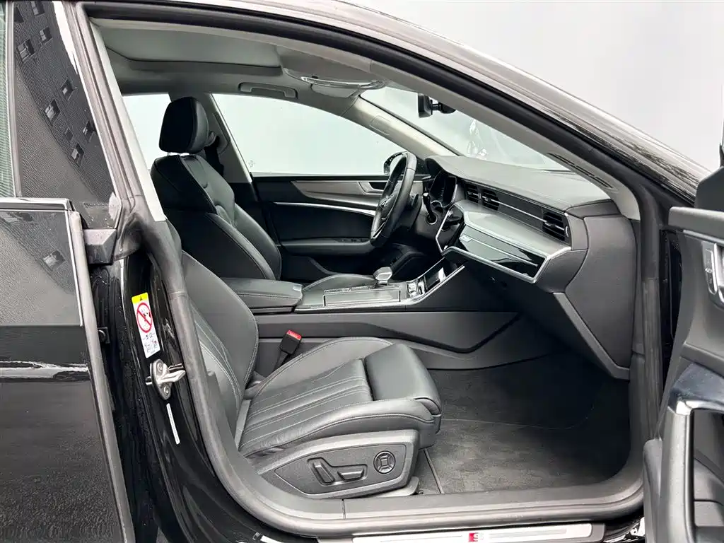 Audi A7 2024 2024 45 TFSI Premium Selection
